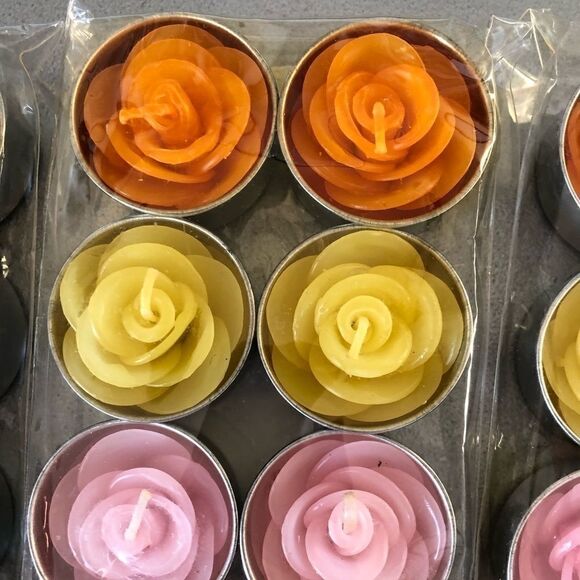 ‎NWOT: Rose Tea-light Candle Set - Picture 4 of 7